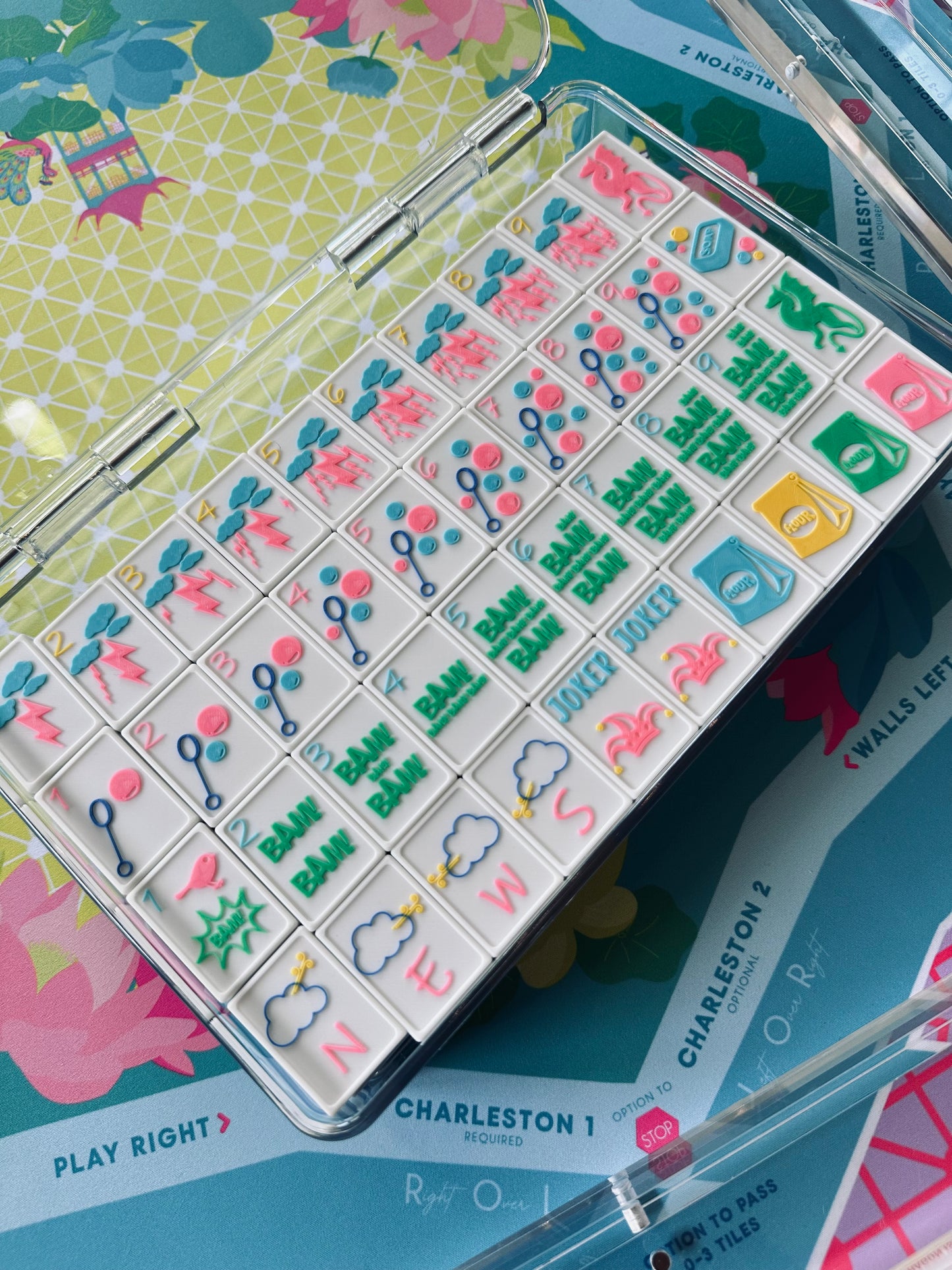 Punny! Mahjong Tiles